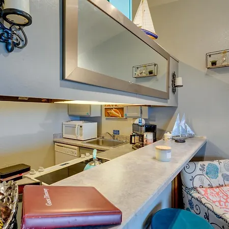 Dog-Friendly Ocean Shores Condo With Balcony And Views Exterior photo