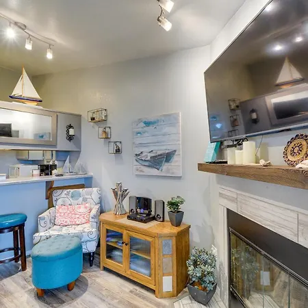 Dog-Friendly Ocean Shores Condo With Balcony And Views Exterior photo
