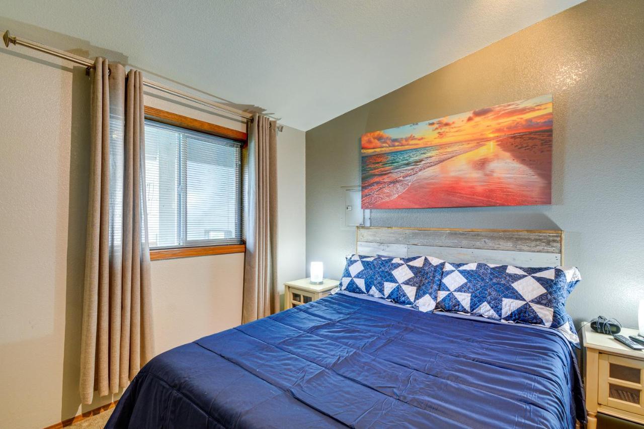 Dog-friendly With Balcony And Views Ocean Shores